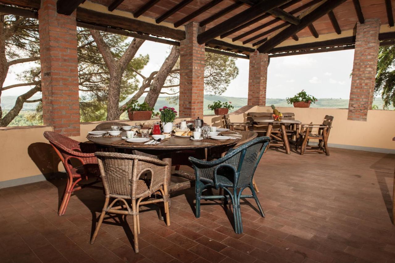 Casa Vacanze Villa Giusterna Monte Benichi Kültér fotó
